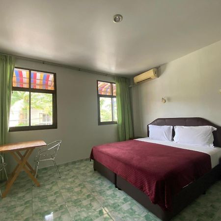 The Sandy House Khaolak Као Лак Екстериор снимка