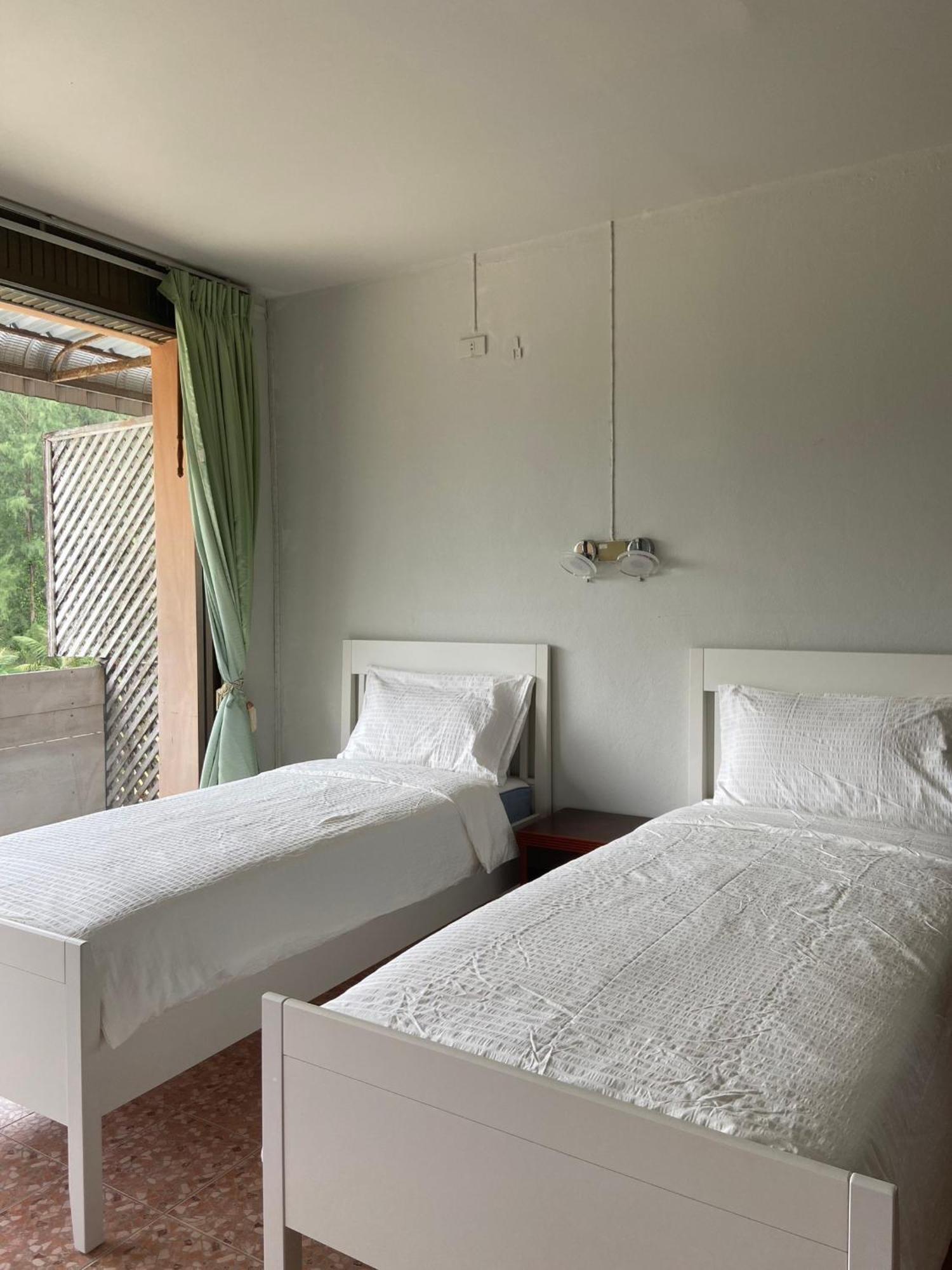 The Sandy House Khaolak Као Лак Екстериор снимка