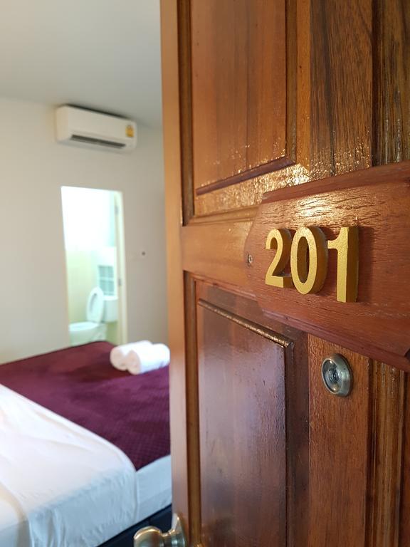 The Sandy House Khaolak Као Лак Екстериор снимка
